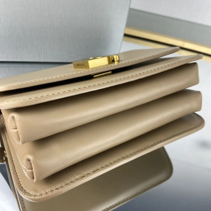 Cozy Balenciaga Third-Gen Big B Tofu Bag in Milk Tea Elegance 78332
