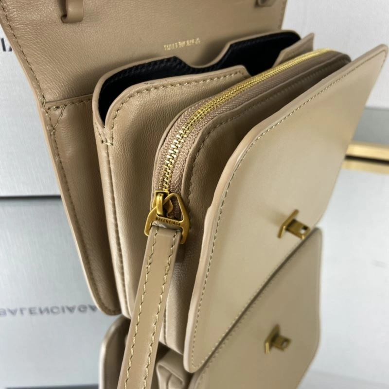 Cozy Balenciaga Third-Gen Big B Tofu Bag in Milk Tea Elegance 78332
