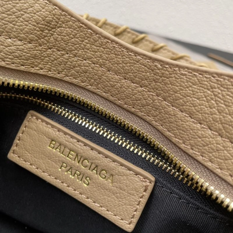 Balenciaga Top Handle Bags Popular 84786