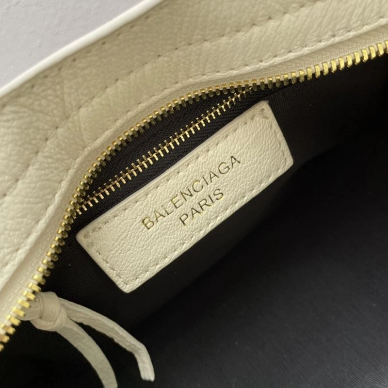 Balenciaga Top Handle Bags Stylish 84779