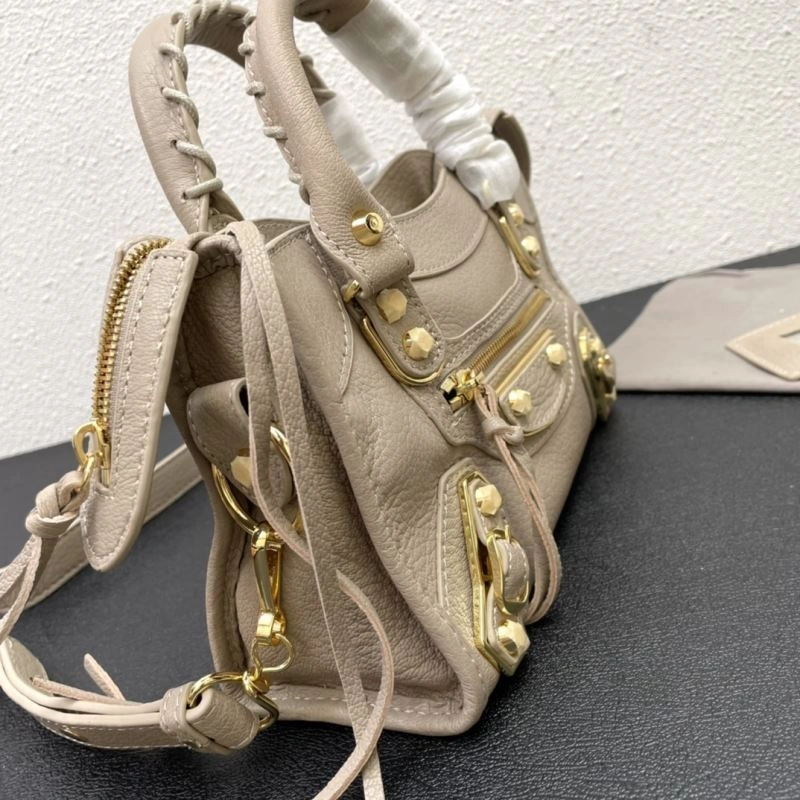 Durable Balenciaga Top Handle Bags 84775