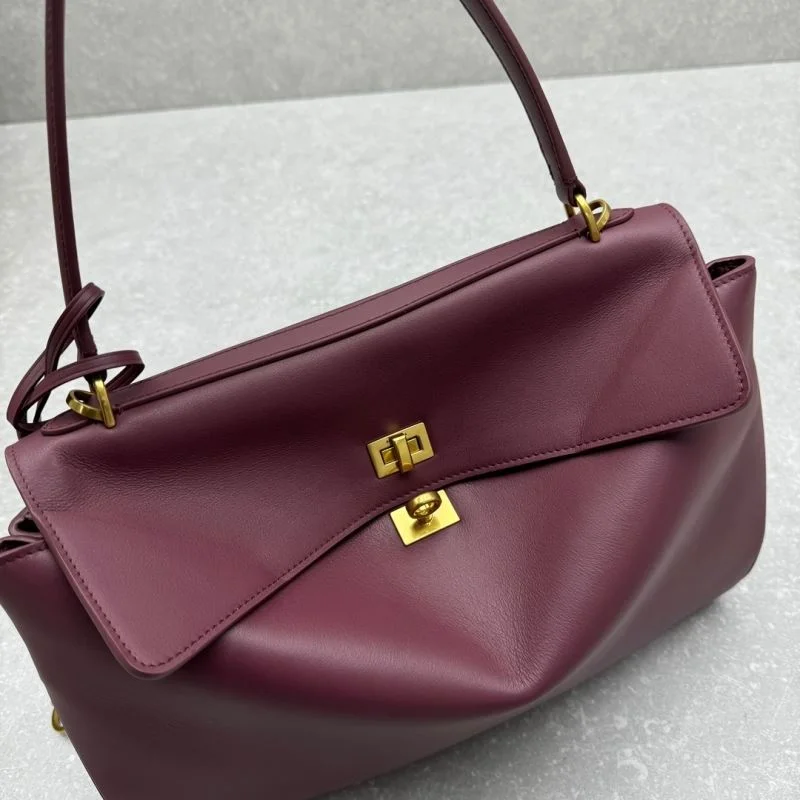 Balenciaga Top Handle Bags OnTrend 55786
