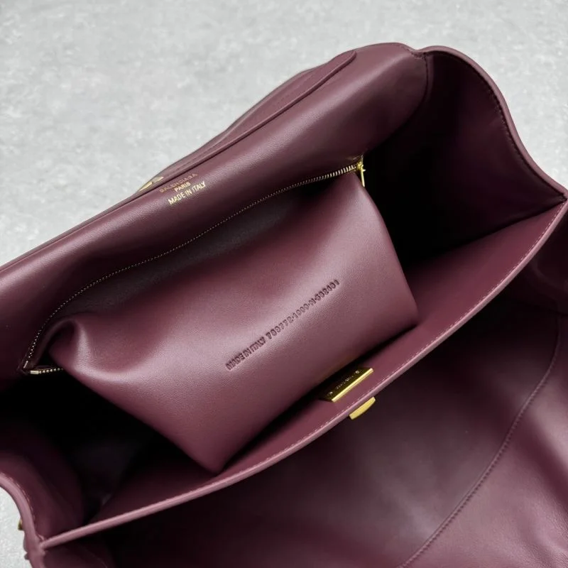 Balenciaga Top Handle Bags OnTrend 55786