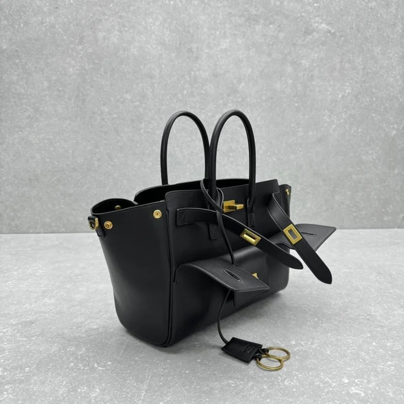 Balenciaga Top Handle Bags RelaxedFit 55766