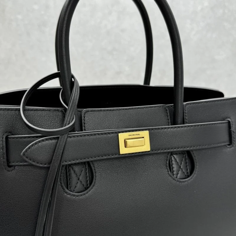 Balenciaga Top Handle Bags RelaxedFit 55766