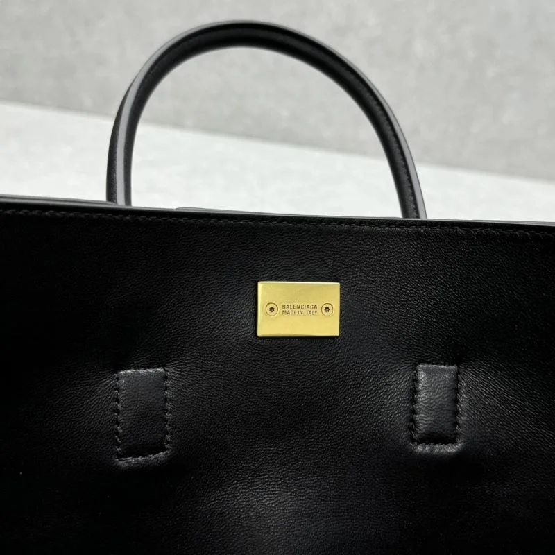 Balenciaga Top Handle Bags RelaxedFit 55766