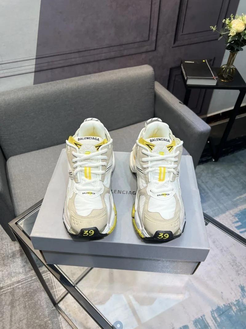 ComfortFit Balenciaga Track Shoes 16566