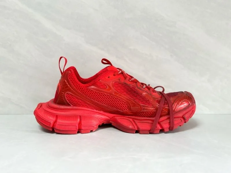 Sleek Balenciaga Track Shoes 16549
