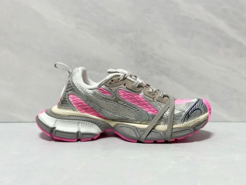 Resilient Balenciaga Track Shoes 16536