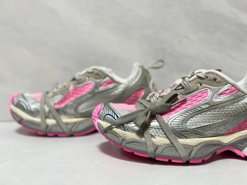 Resilient Balenciaga Track Shoes 16536