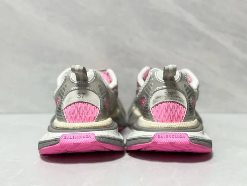 Resilient Balenciaga Track Shoes 16536