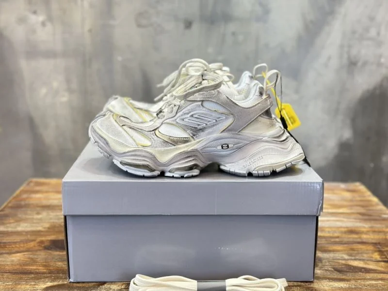 ModernLook Balenciaga Track Shoes 16510
