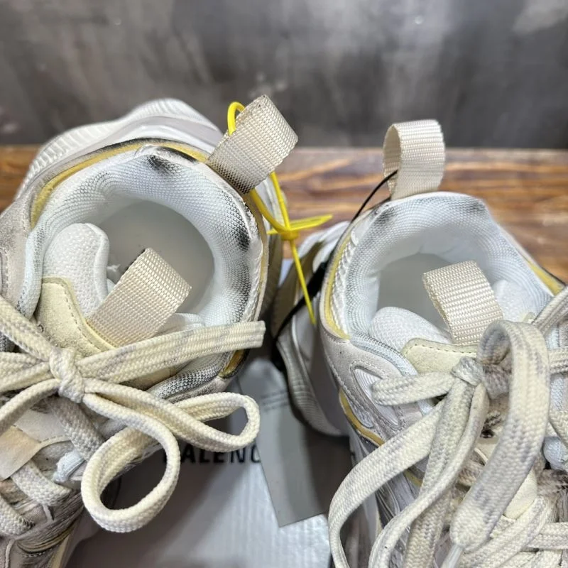 ModernLook Balenciaga Track Shoes 16510