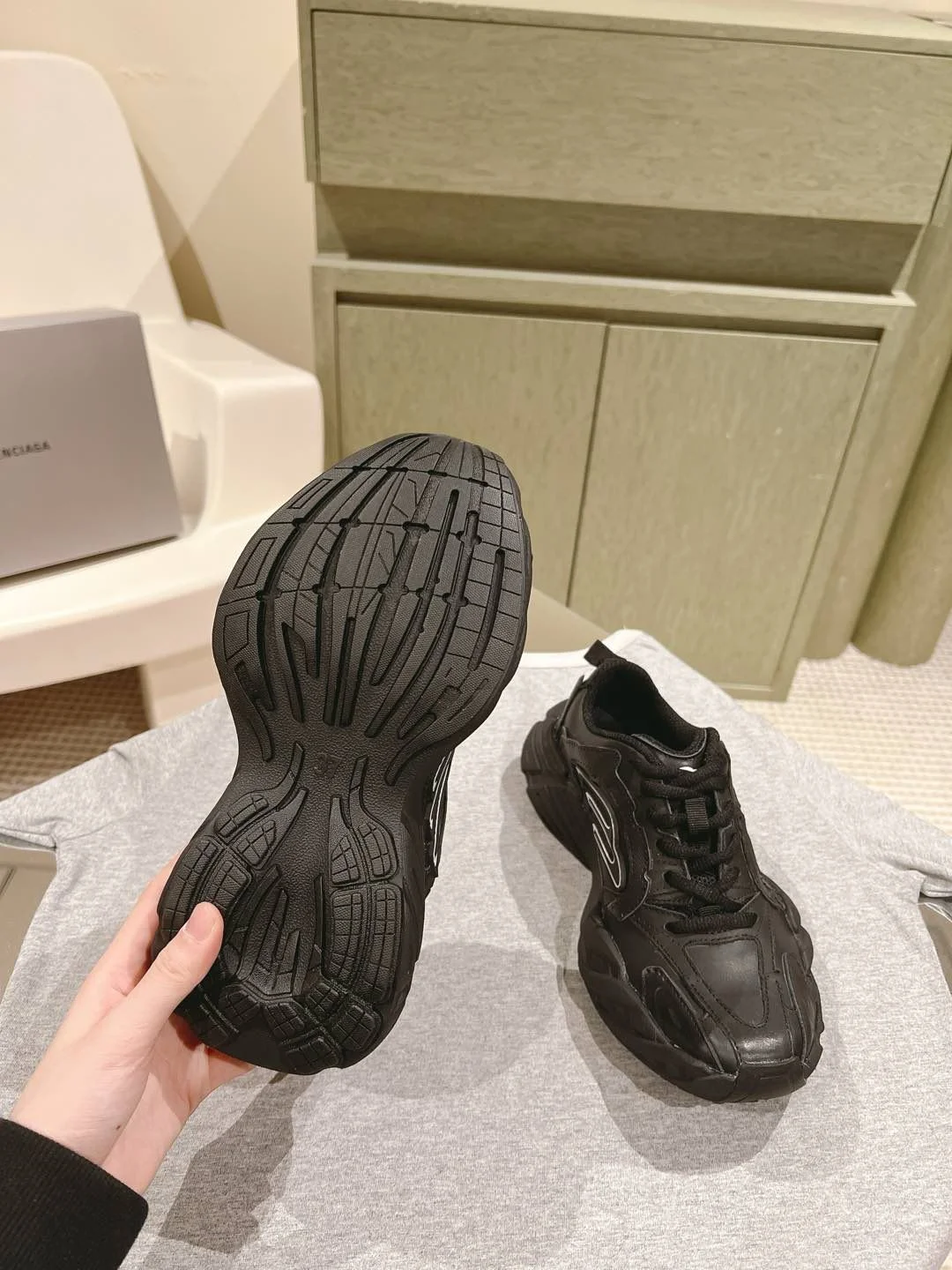 ComfortFit Balenciaga Track Shoes 16748