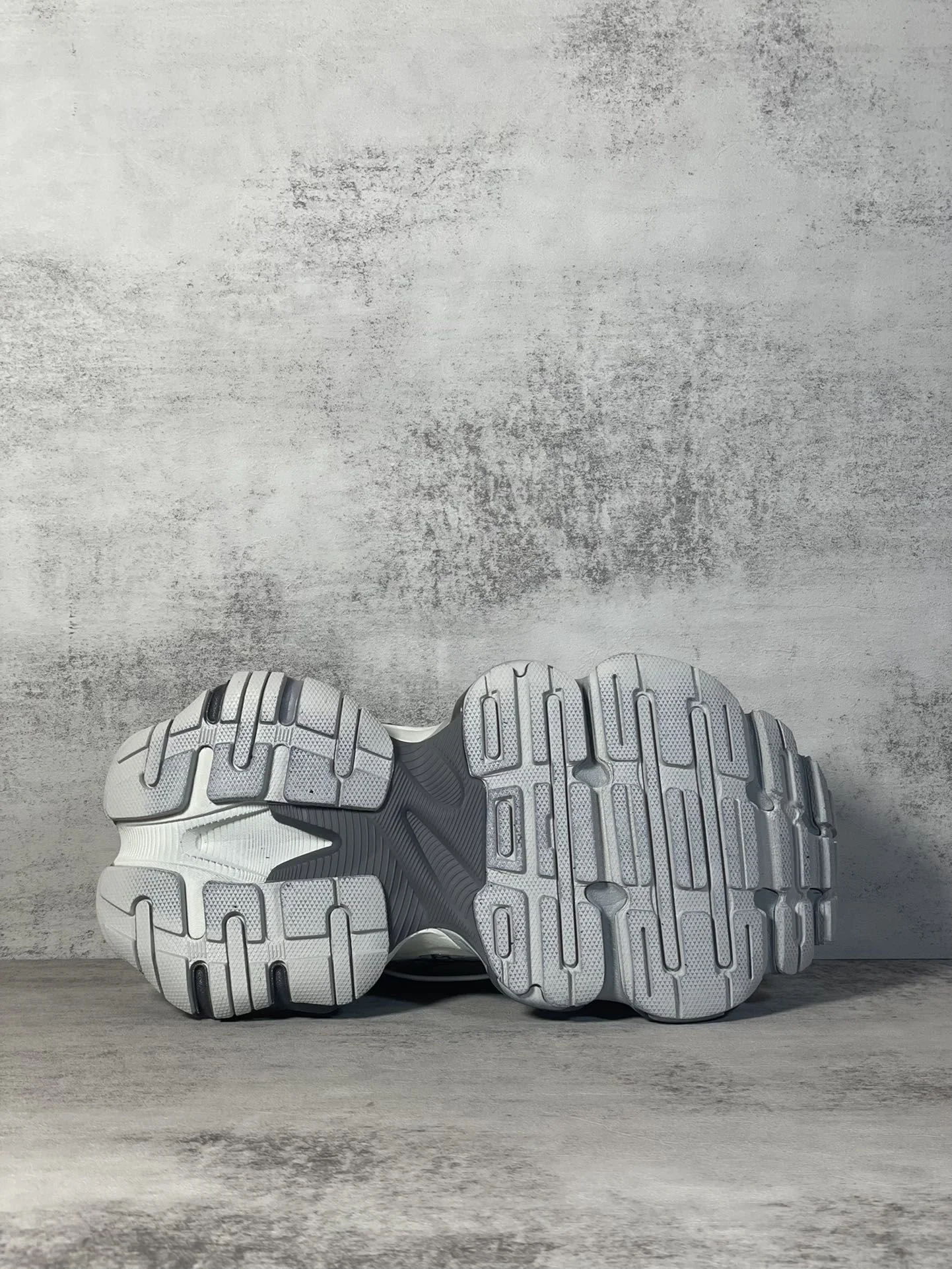 Resilient Balenciaga Track Shoes 16743