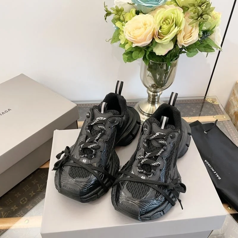 Balenciaga Track Shoes Stylish 16842