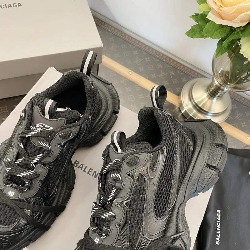 Balenciaga Track Shoes Stylish 16842