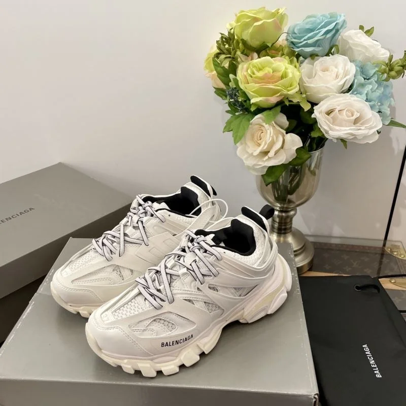 Fashionable Balenciaga Track Shoes 16831