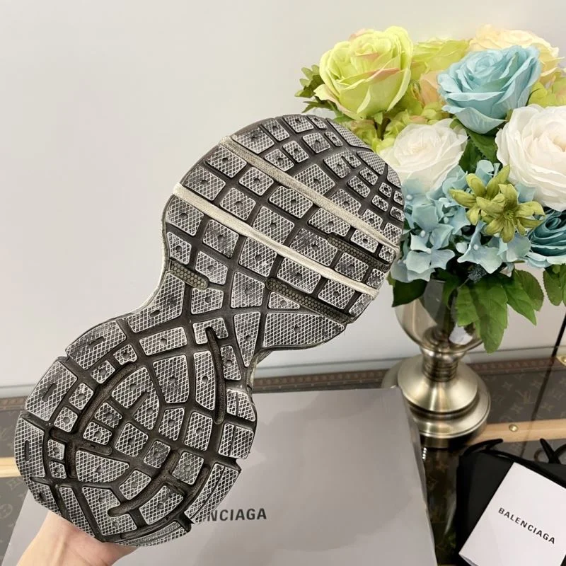 Balenciaga Track Shoes Attractive 16832