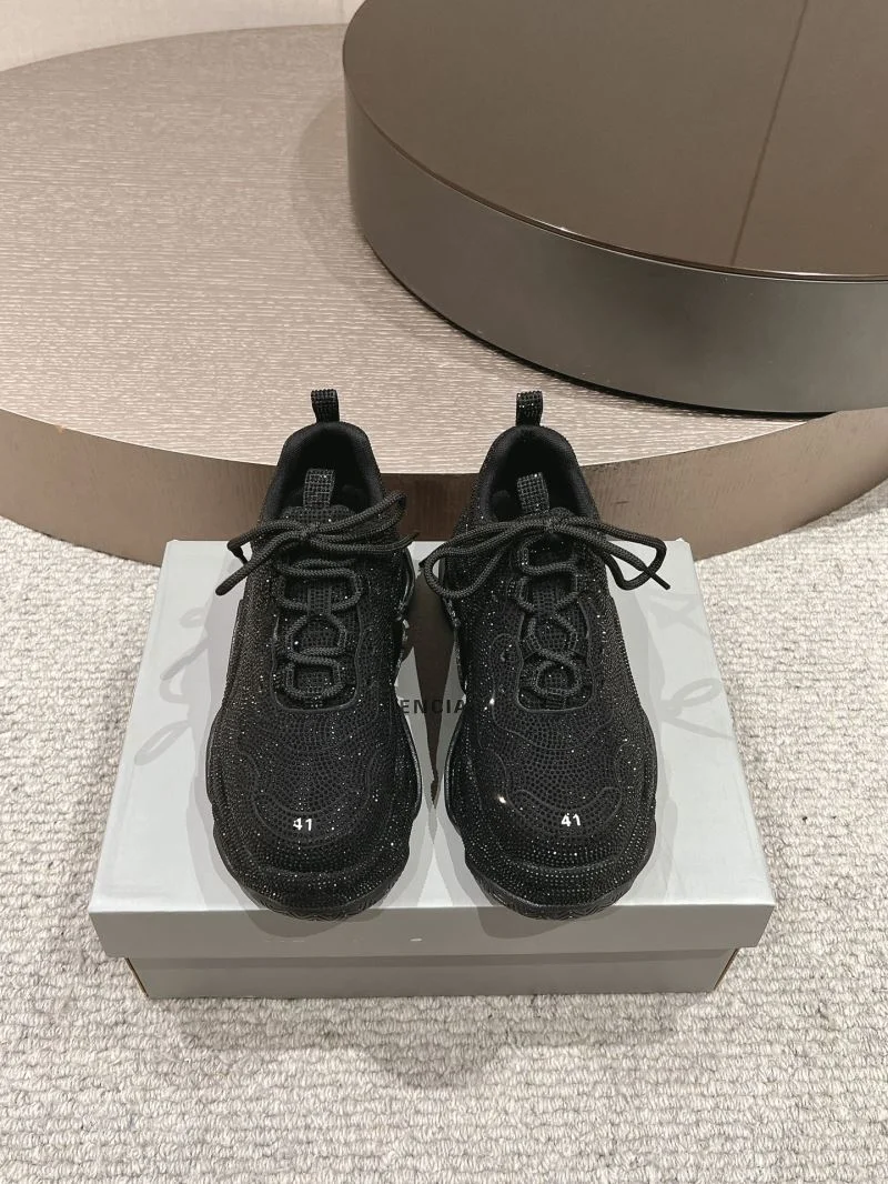 Balenciaga Track Shoes Neat 16811