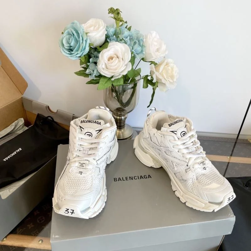 Snug Balenciaga Track Shoes 17001