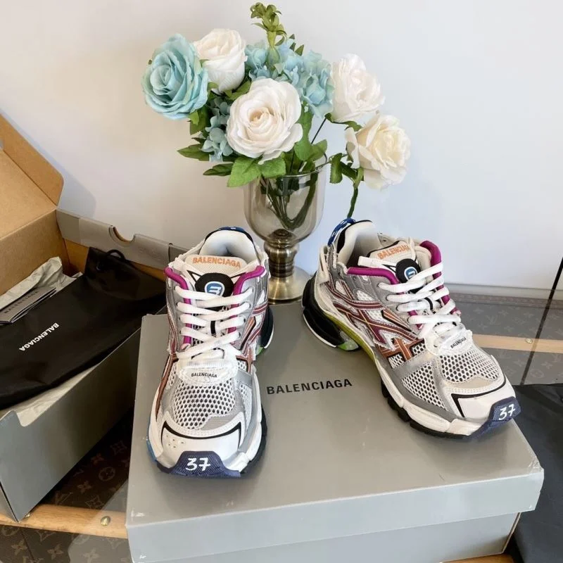 Balenciaga Track Shoes MoistureWicking 16942