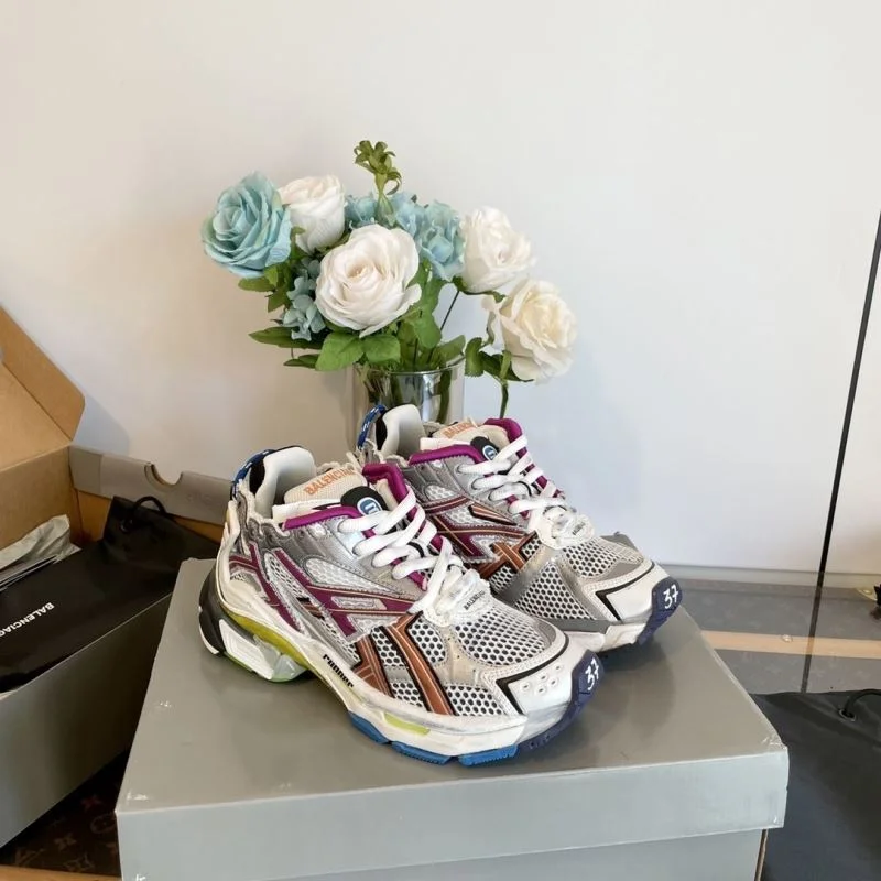 Balenciaga Track Shoes MoistureWicking 16942
