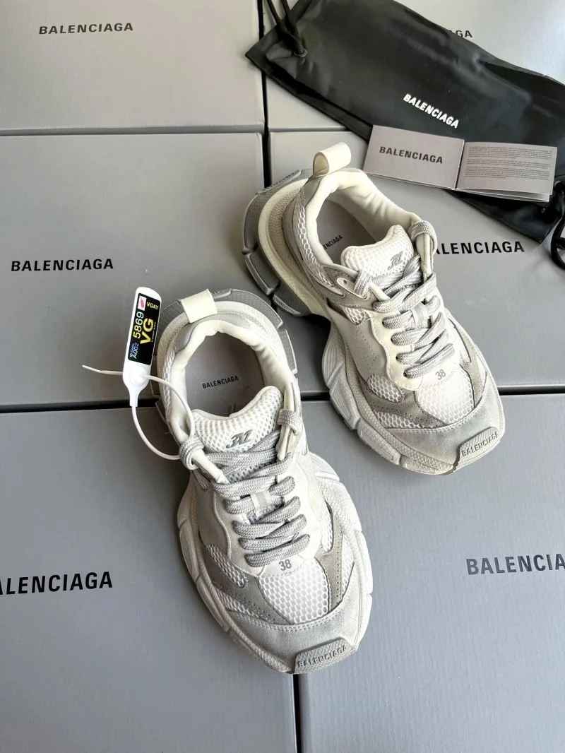 Flexible Balenciaga Track Shoes 16627