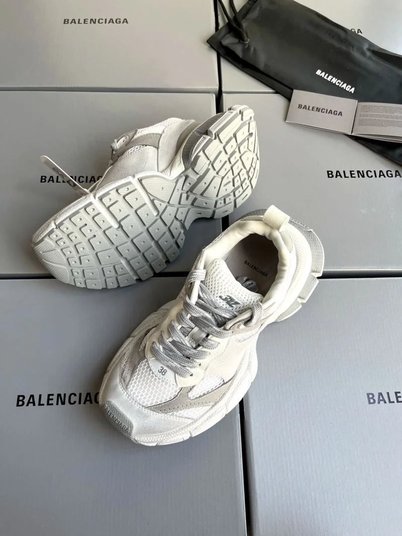 Flexible Balenciaga Track Shoes 16627