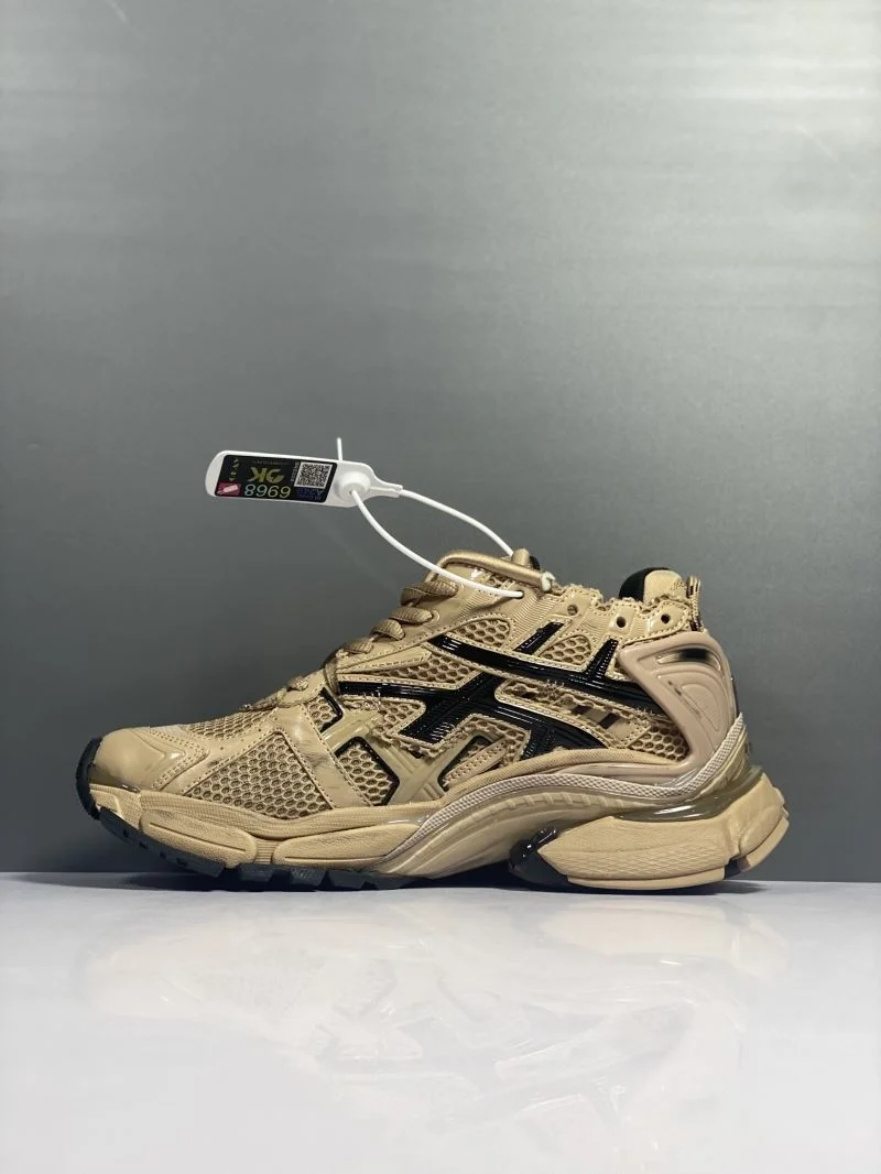WellDesigned Balenciaga Track Shoes 16623