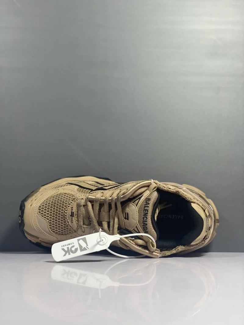 WellDesigned Balenciaga Track Shoes 16623