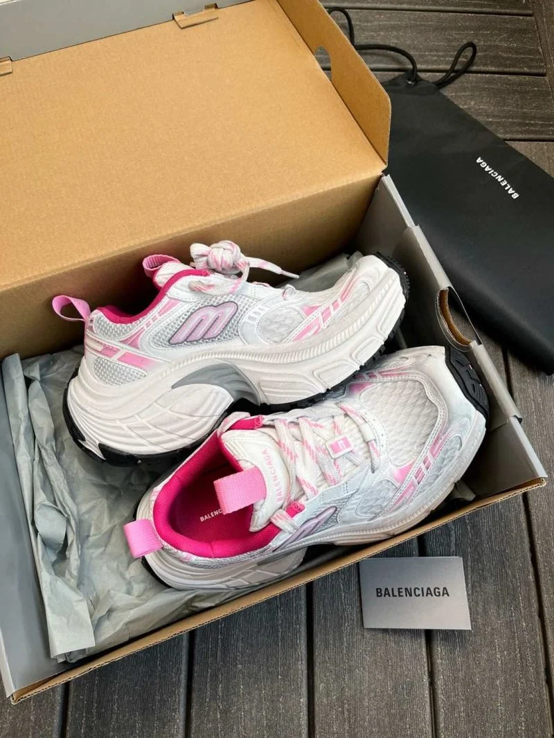 RelaxedFit Balenciaga Track Shoes 16601