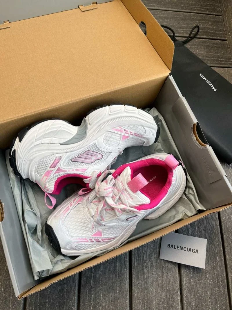 RelaxedFit Balenciaga Track Shoes 16601
