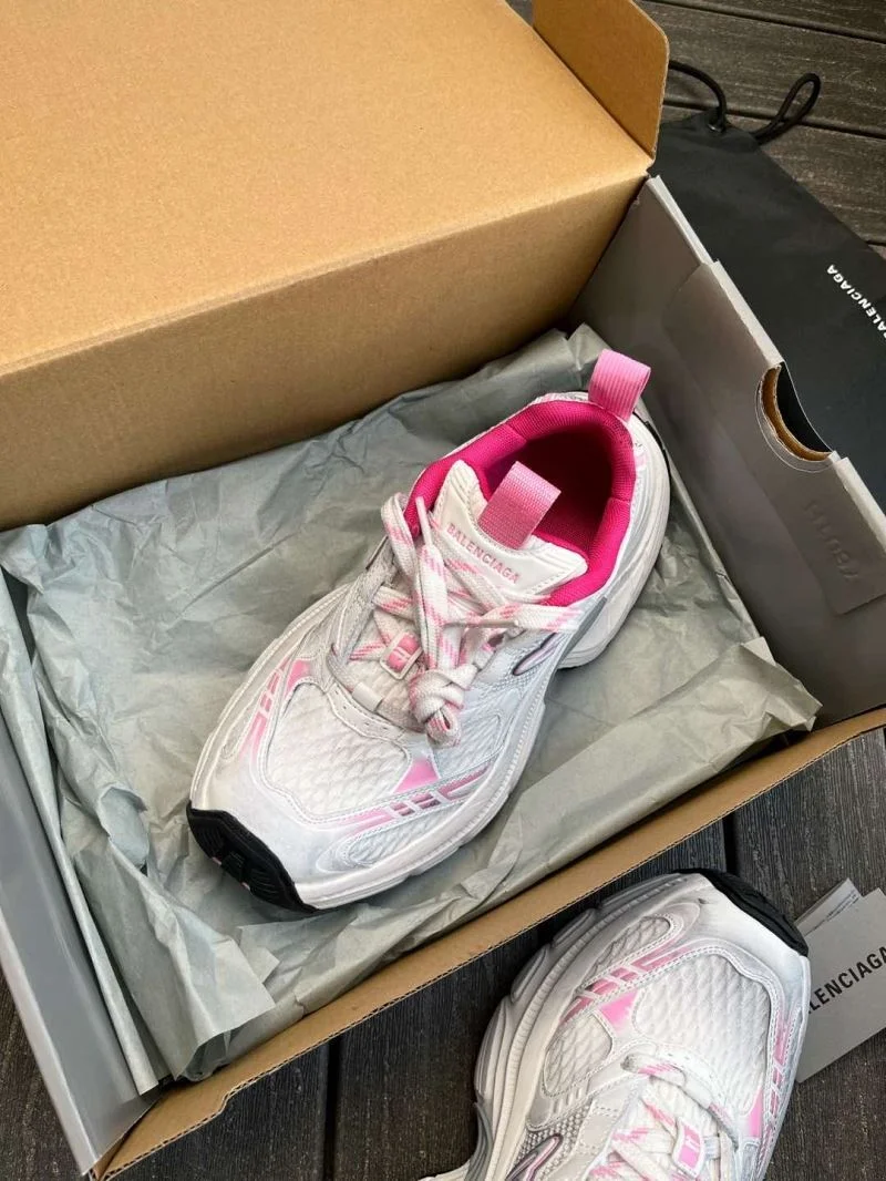 RelaxedFit Balenciaga Track Shoes 16601