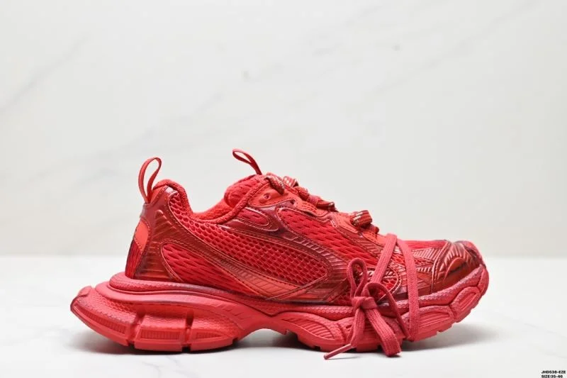 Flexible Balenciaga Track Shoes 3857