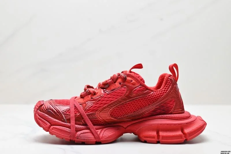 Flexible Balenciaga Track Shoes 3857
