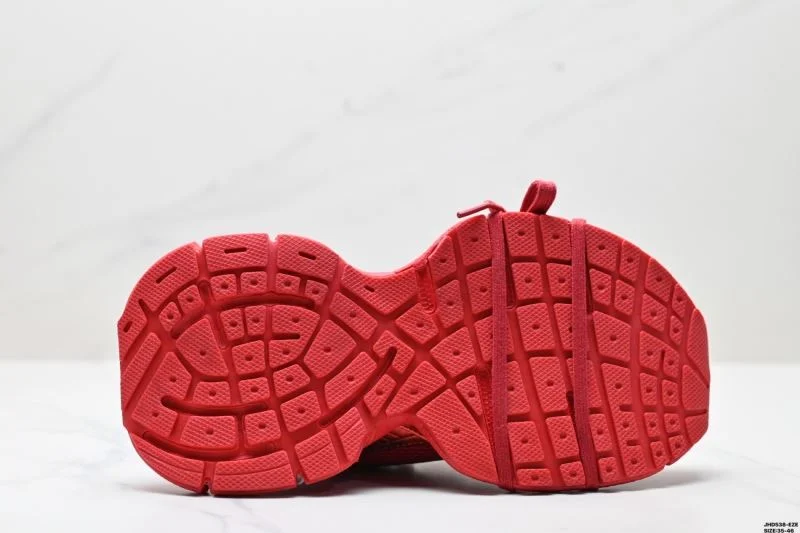 Flexible Balenciaga Track Shoes 3857