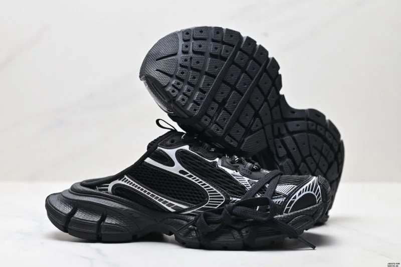 Tailored Balenciaga Track Shoes 3847