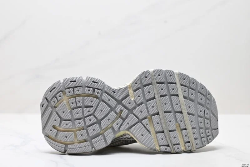 Balenciaga Track Shoes Upgraded 3833