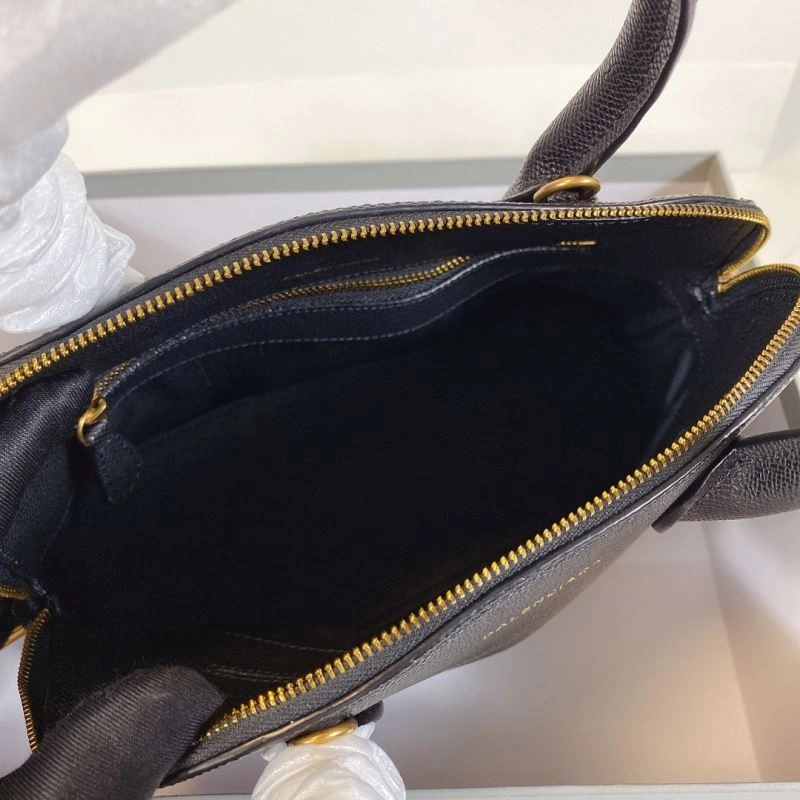 Balenciaga Trend-Defying Oversized Letter Shell Bag Upgraded 75224