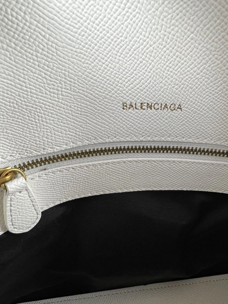Balenciaga Trendsetter Oversized Shell Bag - Limited Edition S OdorResistant 78293