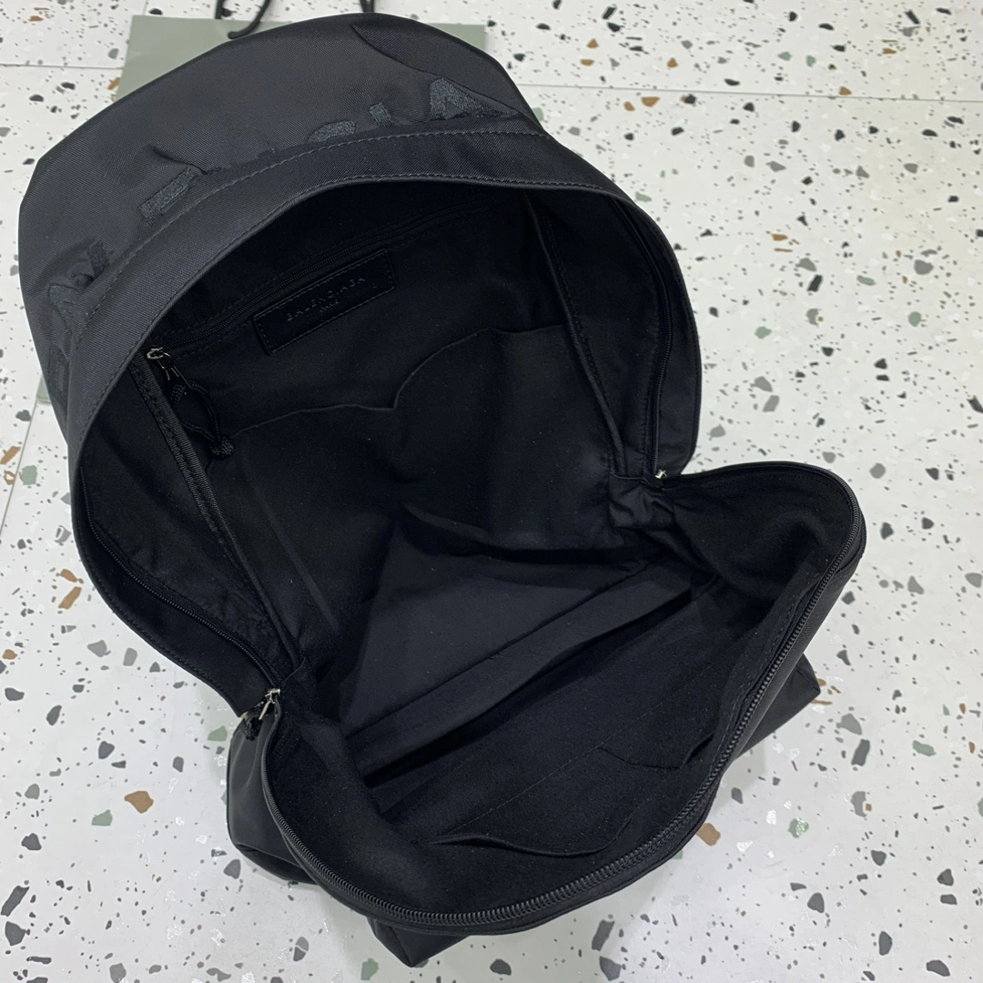 Balenciaga  Minimalist Backpack - Unisex High-End Street Style Compact 64703