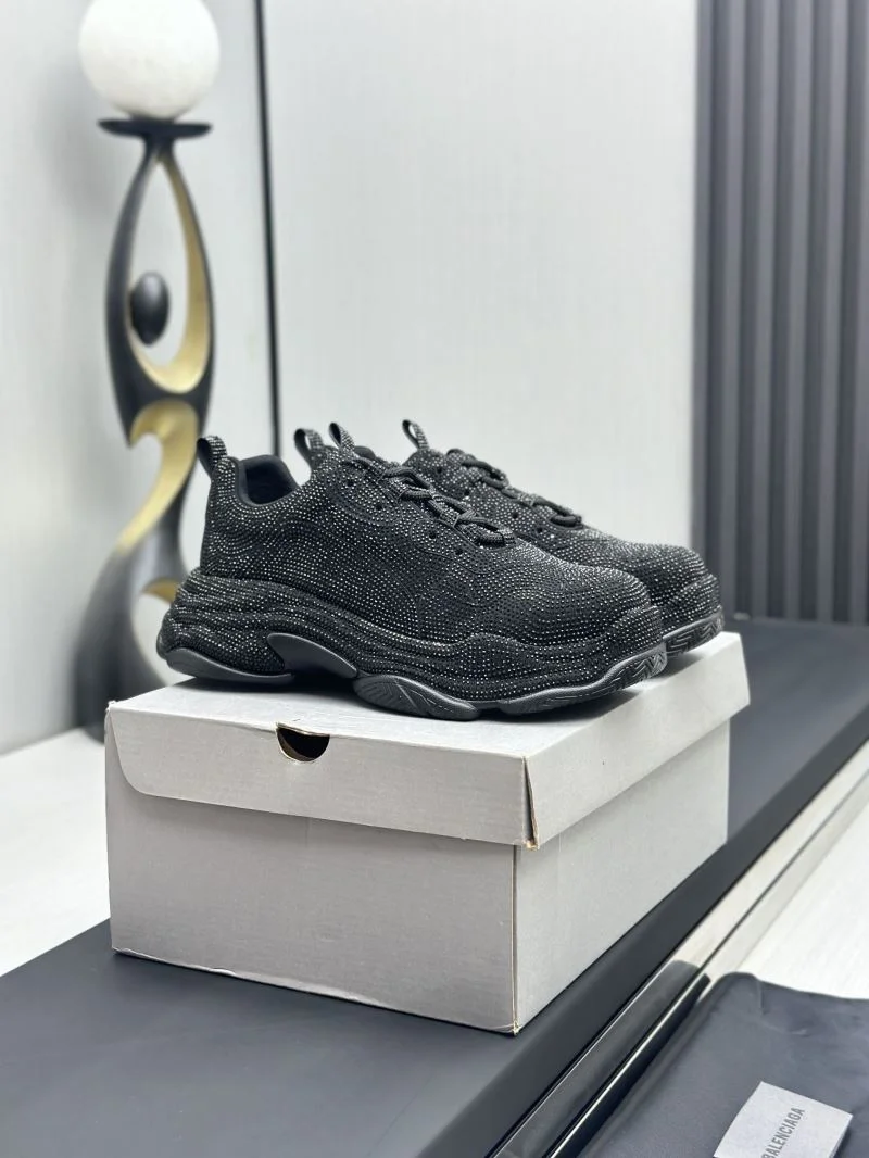 Comfortable Balenciaga Triple S Series Shoes 16940