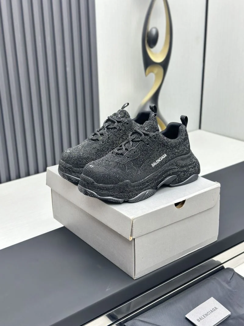 SunProtective Balenciaga Triple S Series Shoes 16933