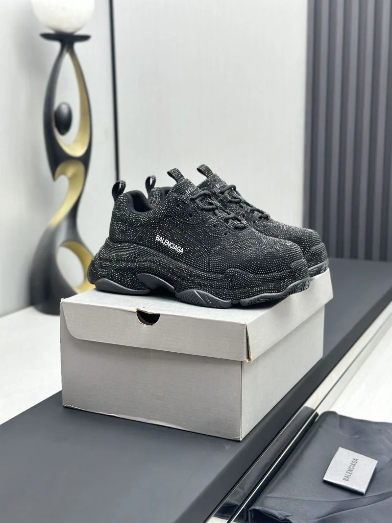 SunProtective Balenciaga Triple S Series Shoes 16933