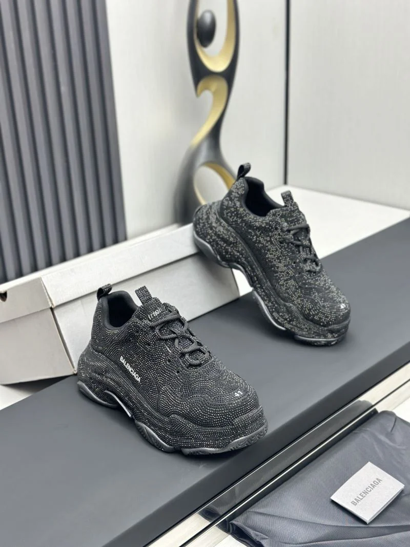 SunProtective Balenciaga Triple S Series Shoes 16933