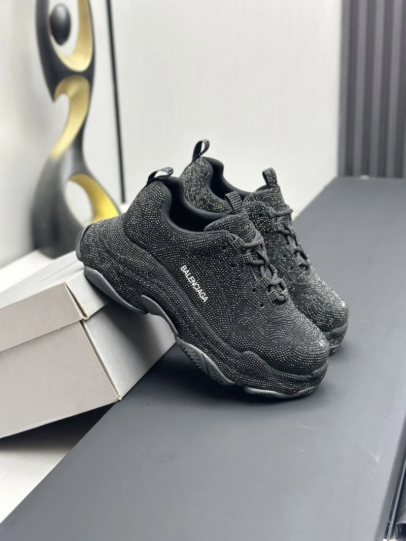 SunProtective Balenciaga Triple S Series Shoes 16933