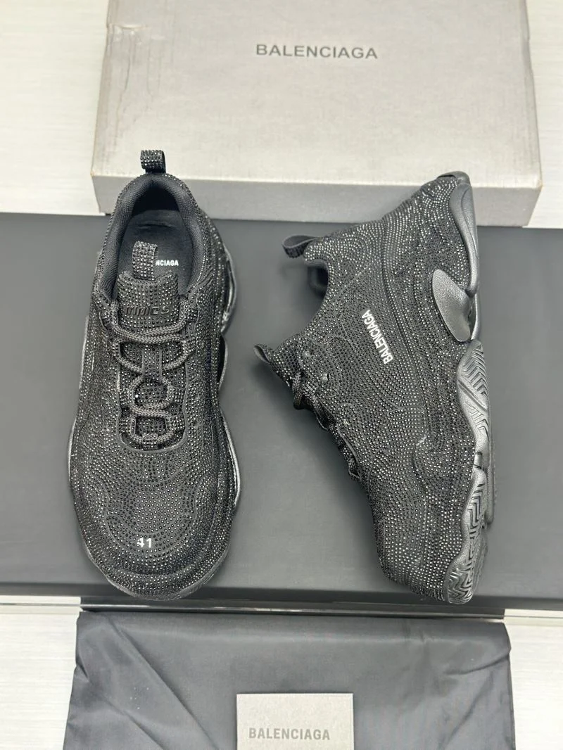 SunProtective Balenciaga Triple S Series Shoes 16933