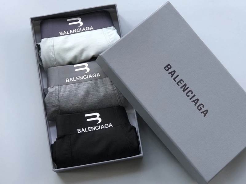 Resilient Balenciaga Underwear 276706