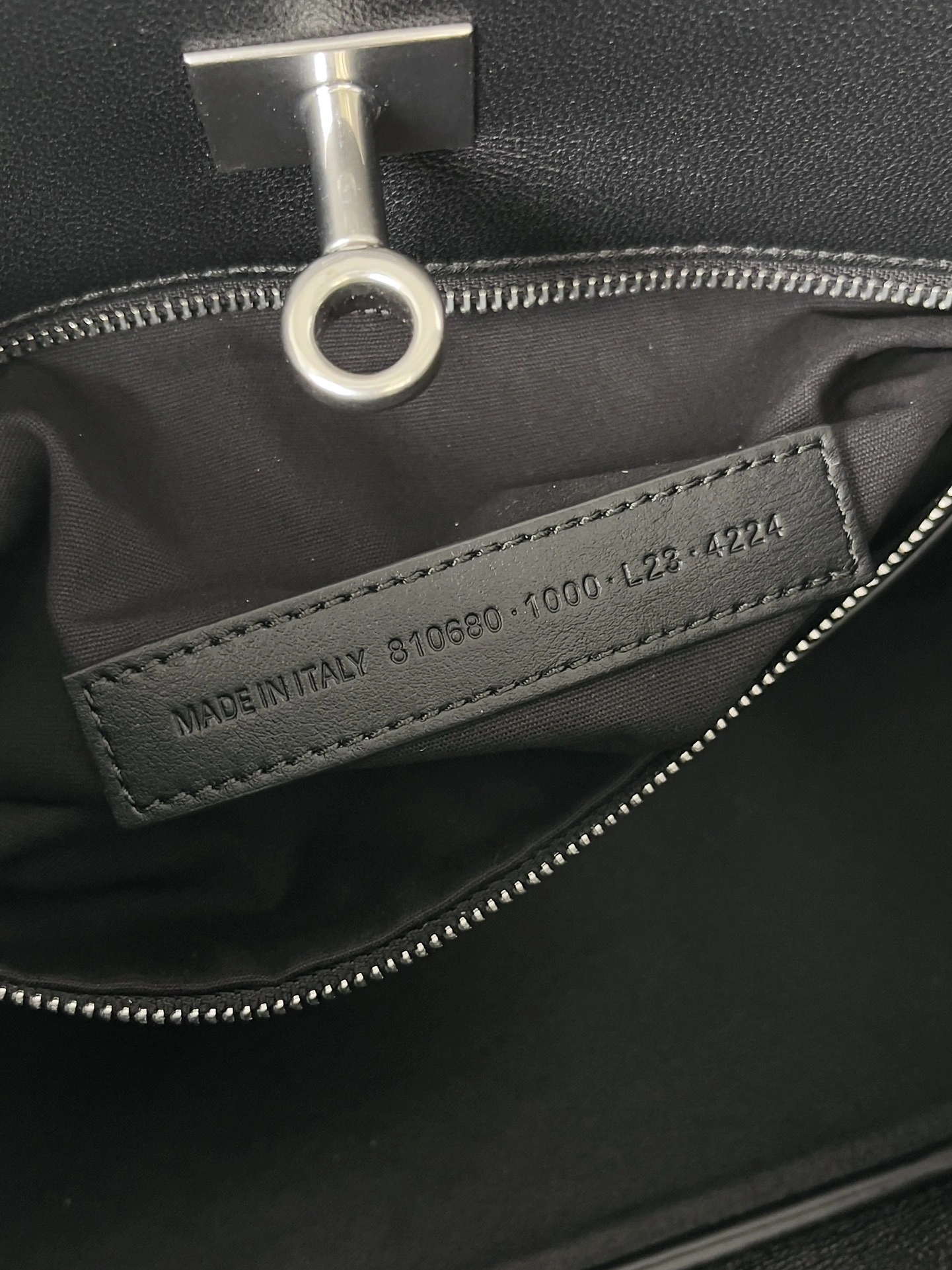 FashionForward Balenciaga Urban Air Series Adjustable Shoulder Bag 60926